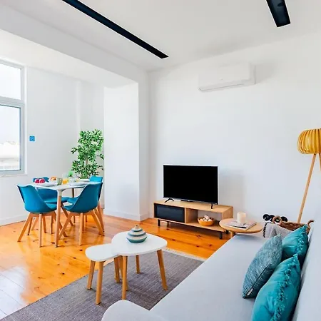 Urban Haven A 2br Modern Retreat Apartment *