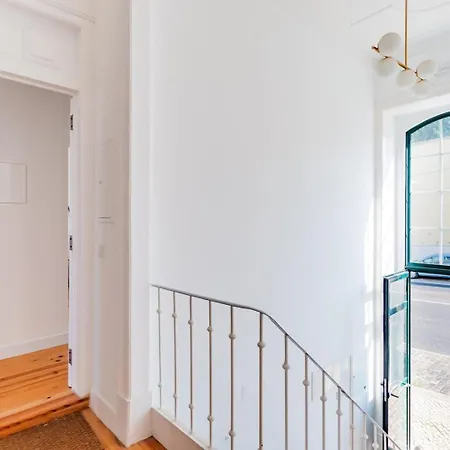 Apartamento Urban Haven A 2br Modern Retreat *