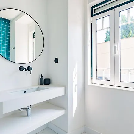 Urban Haven A 2br Modern Retreat * Lisboa