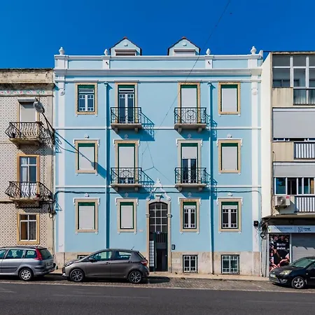 Urban Haven A 2br Modern Retreat * Lisboa