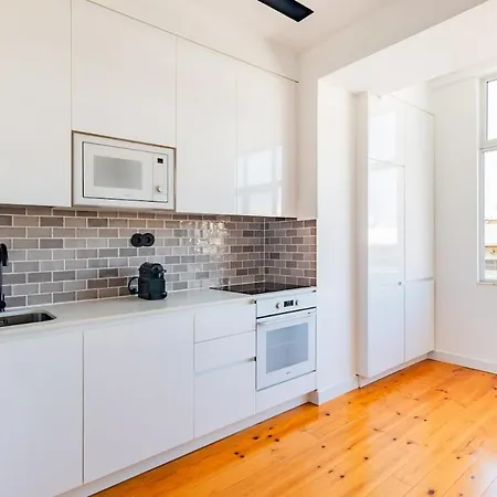 דירה Urban Haven A 2br Modern Retreat