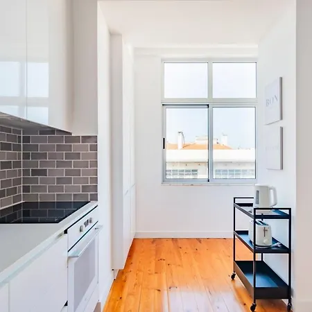 דירה Urban Haven A 2br Modern Retreat ליסבון